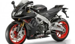 阿普利亚450最新爆料,性能与设计双突破，揭秘最新爆料